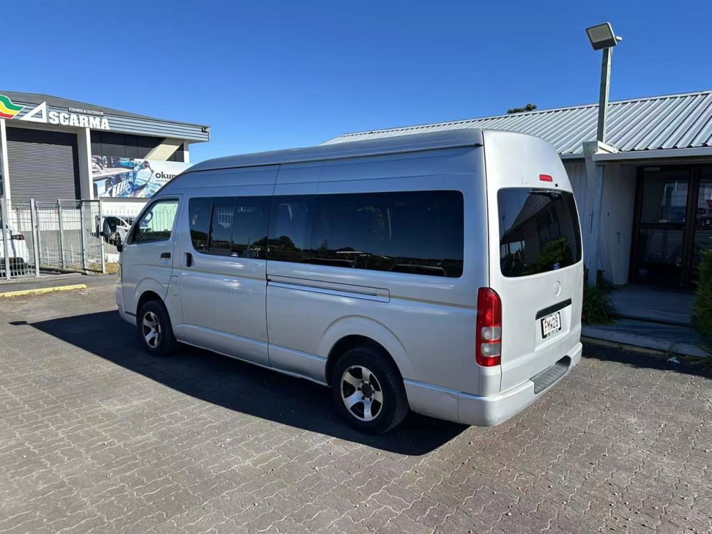 2007 Toyota Hiace