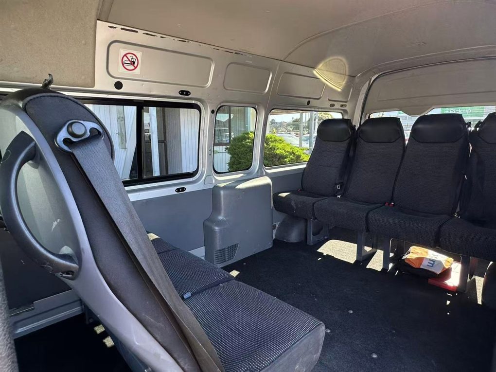 2007 Toyota Hiace