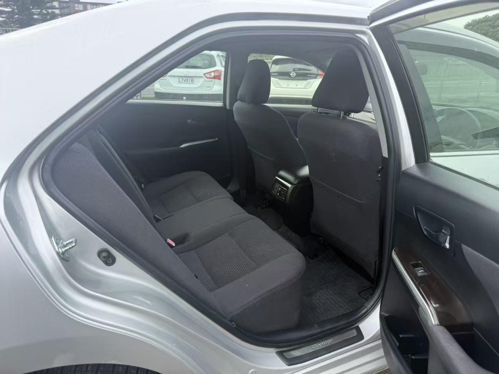 2012 Toyota Camry HV