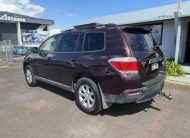 2011 TOYOTA HIGHLANDER