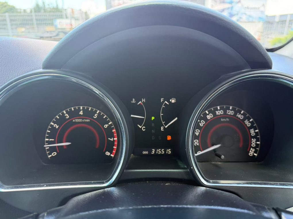 2011 TOYOTA HIGHLANDER