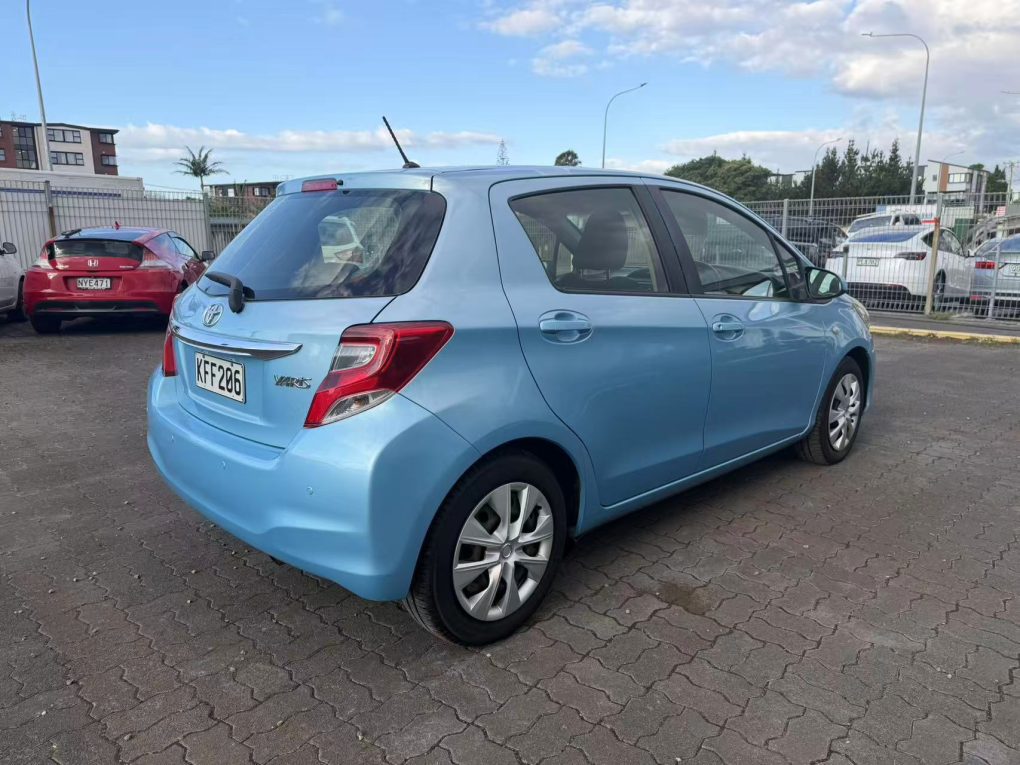 2016 Toyota Yaris Gx