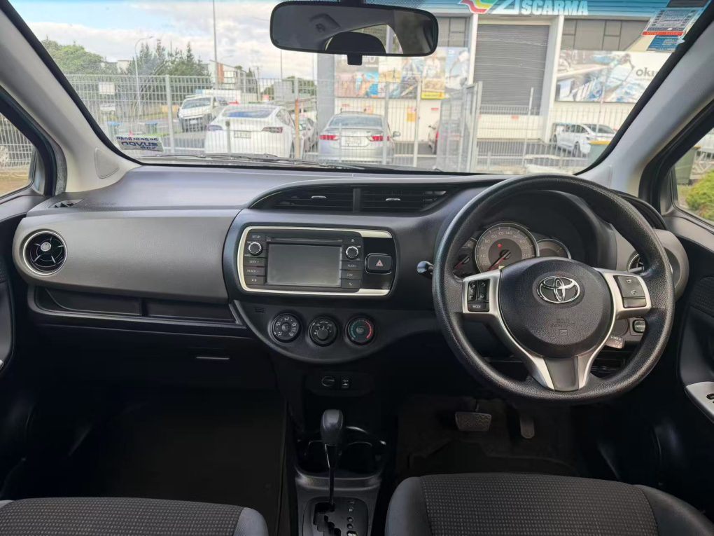 2016 Toyota Yaris Gx