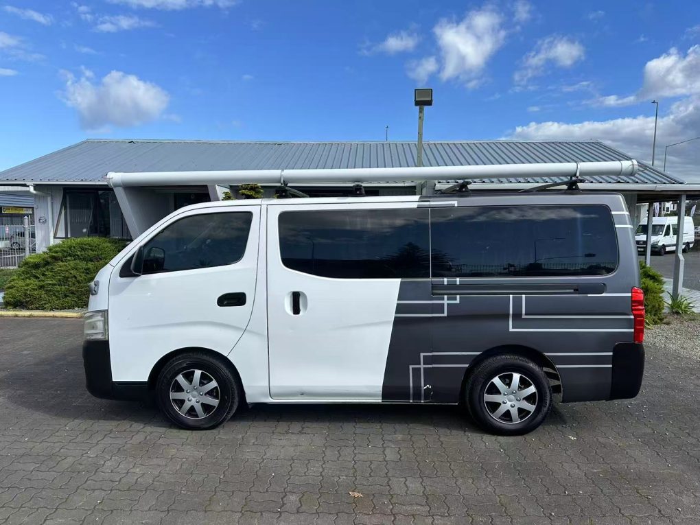 2013 Nissan Caravan