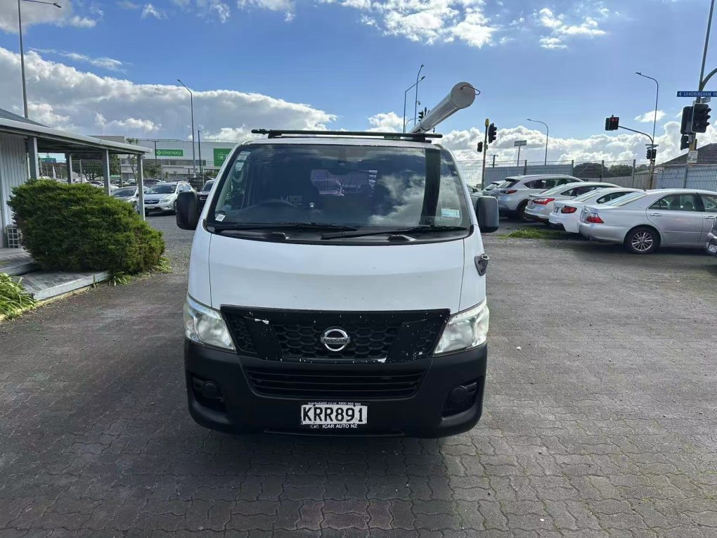 2013 Nissan Caravan