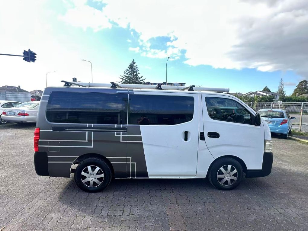 2013 Nissan Caravan