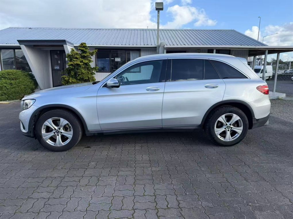 2017 Mercedes-Benz GLC 200