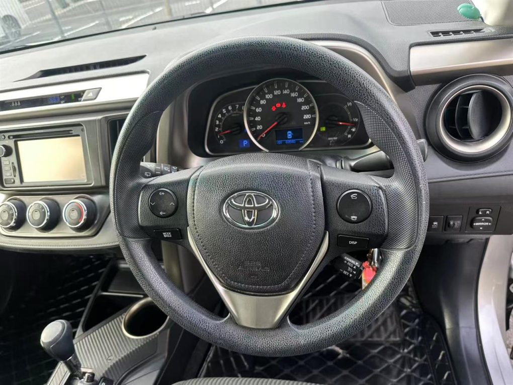 2013 TOYOTA RAV4