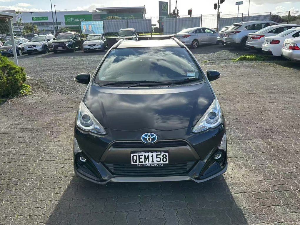 2015 Toyota Aqua