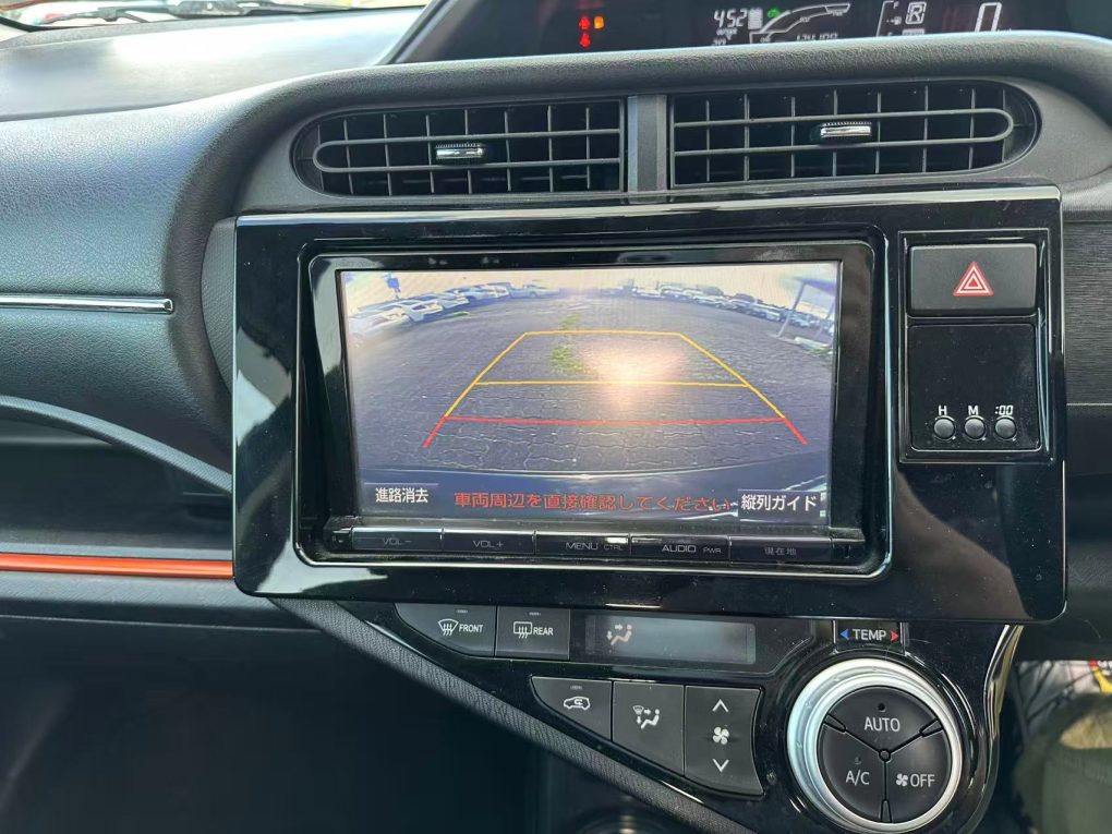 2015 Toyota Aqua