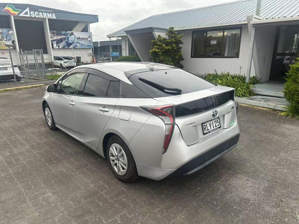 2016 Toyota Prius