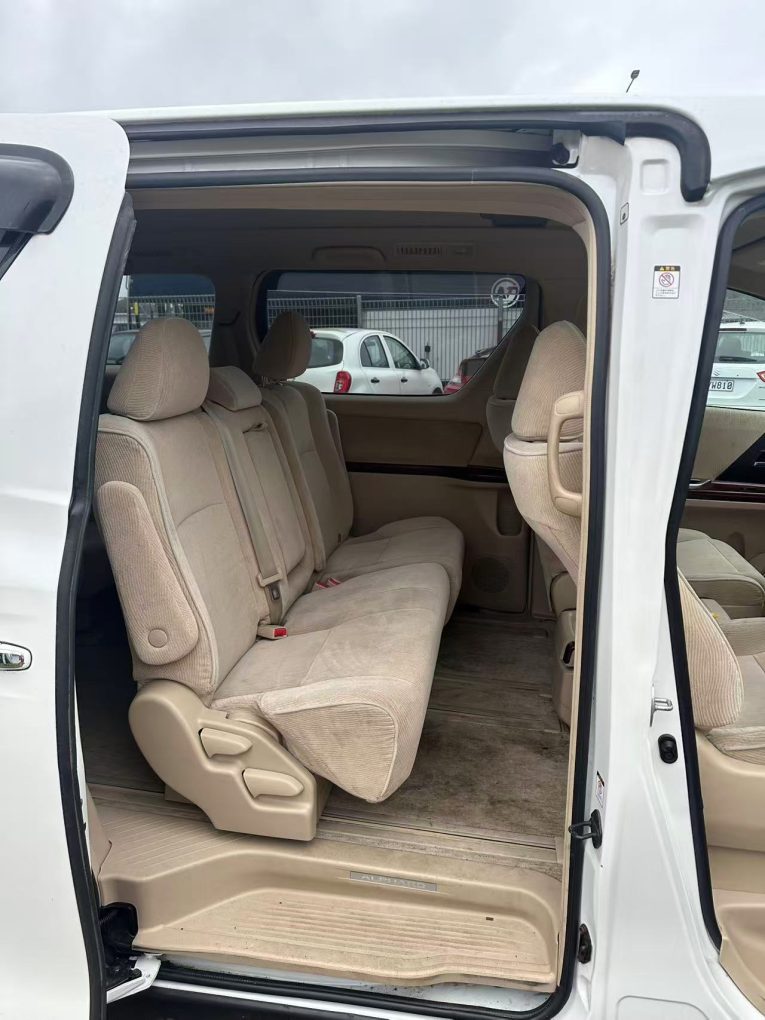 2009 Toyota ALPHARD