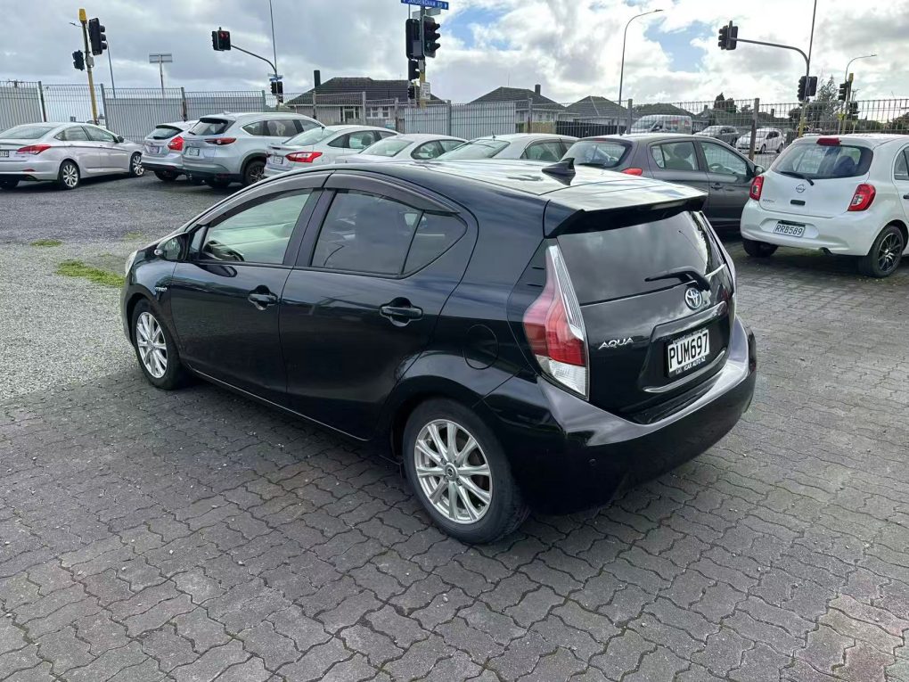 2014 Toyota Aqua