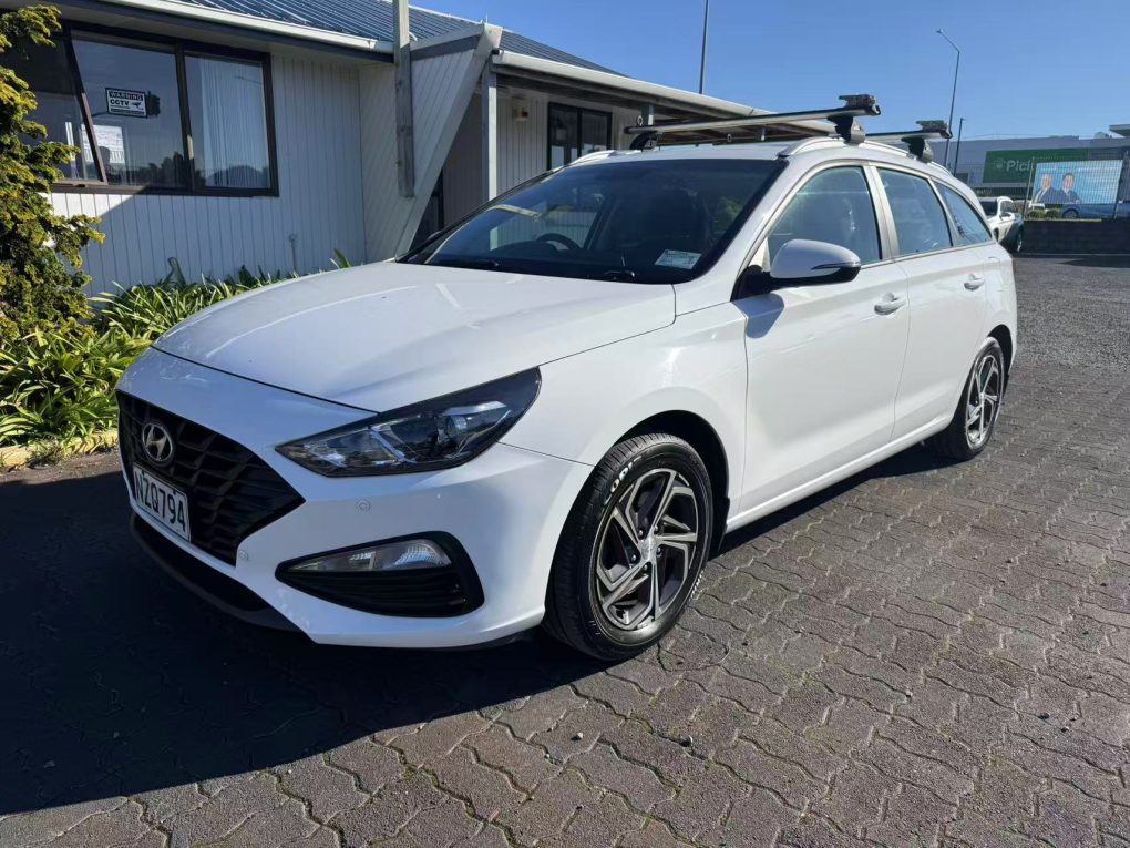2022 HYUNDAI I30