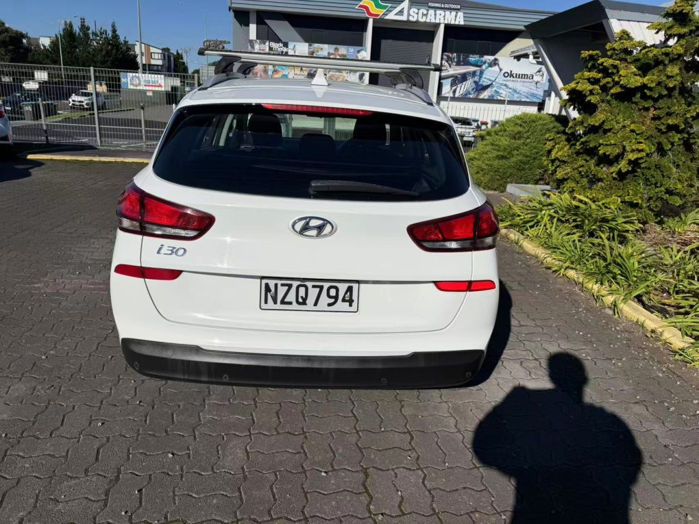 2022 HYUNDAI I30