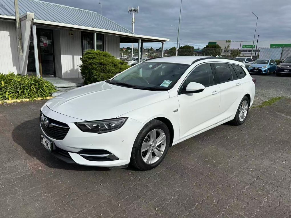 2020 HOLDEN COMMODORE