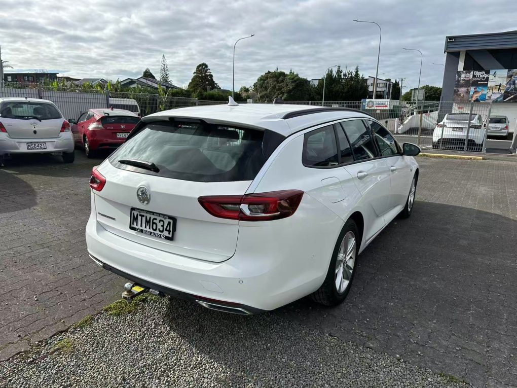 2020 HOLDEN COMMODORE