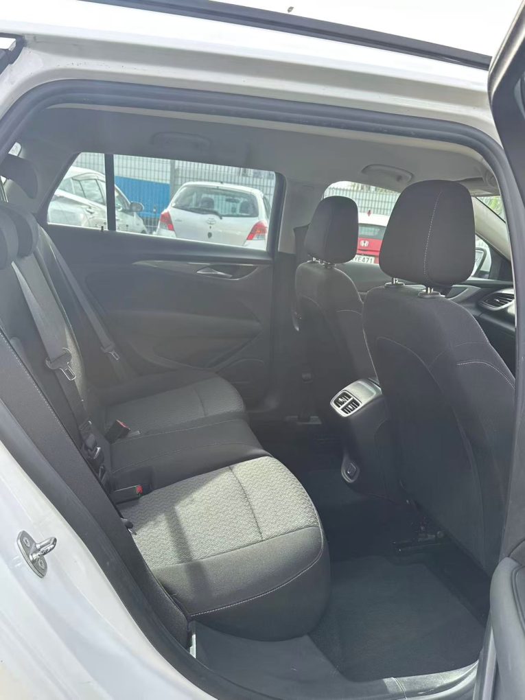 2020 HOLDEN COMMODORE