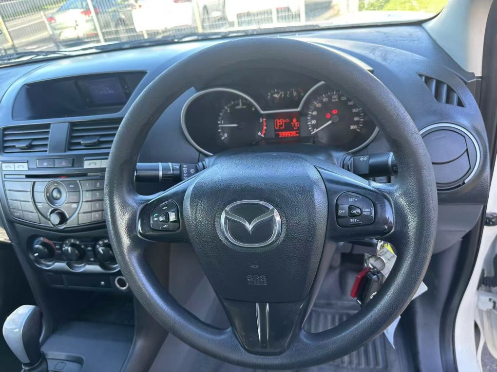2014 MAZDA BT-50