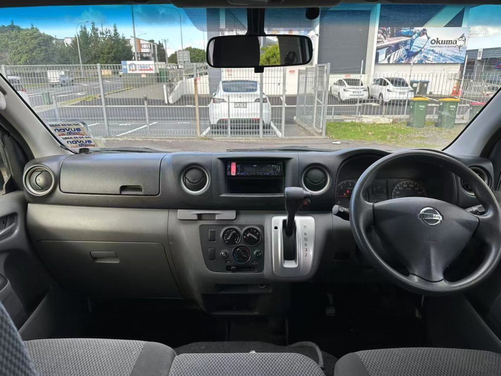 2013 NISSAN NV350
