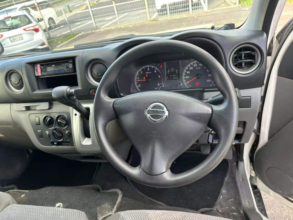 2013 NISSAN NV350