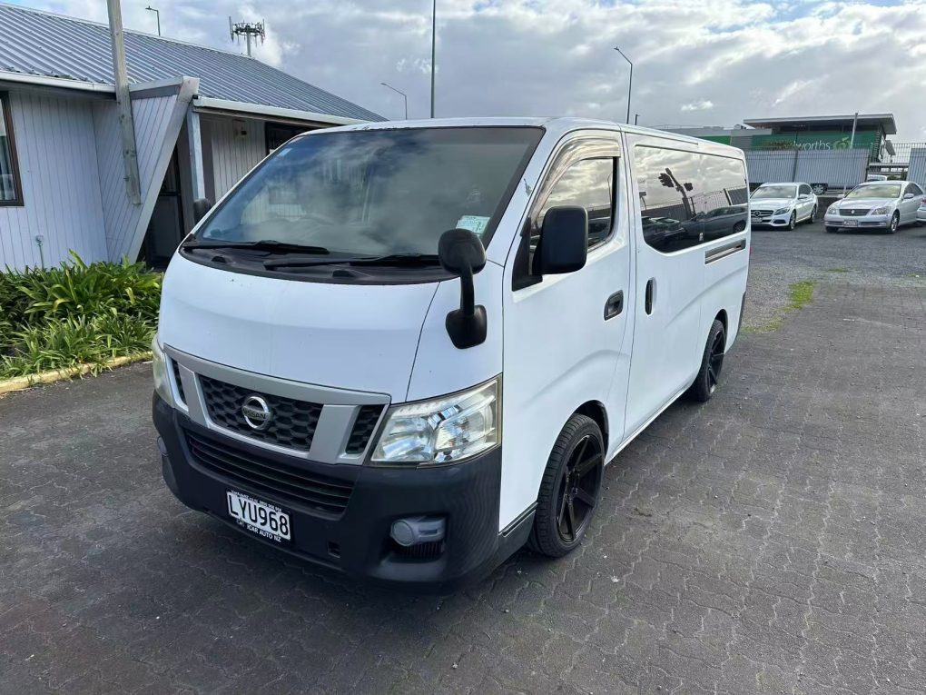 2013 NISSAN NV350