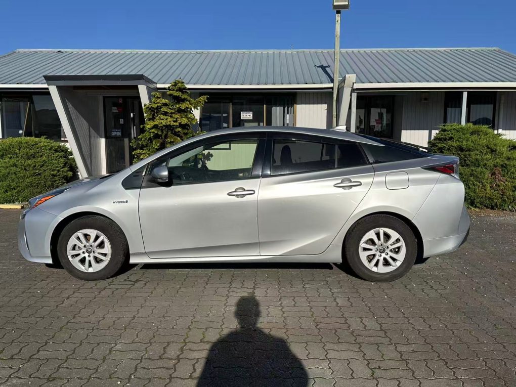 2016 Toyota Prius