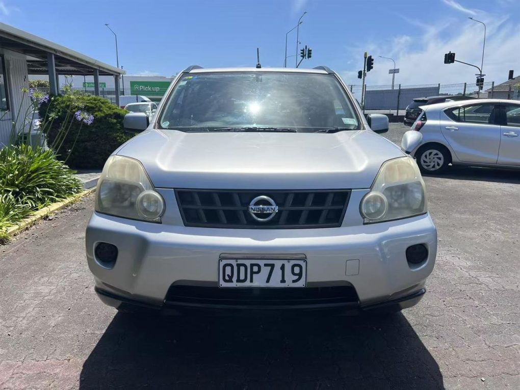 2009 NISSAN X-TRAIL