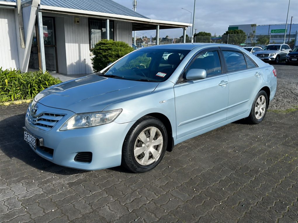 2011 TOYOTA CAMRY “Perfect Condition”