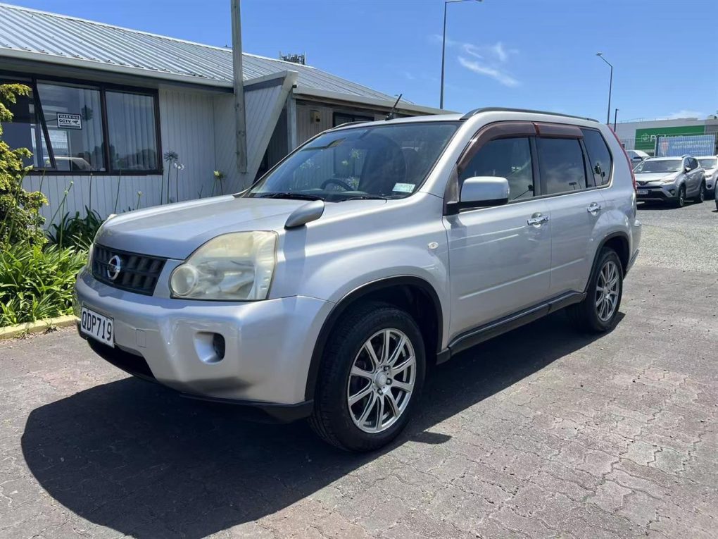 2009 NISSAN X-TRAIL