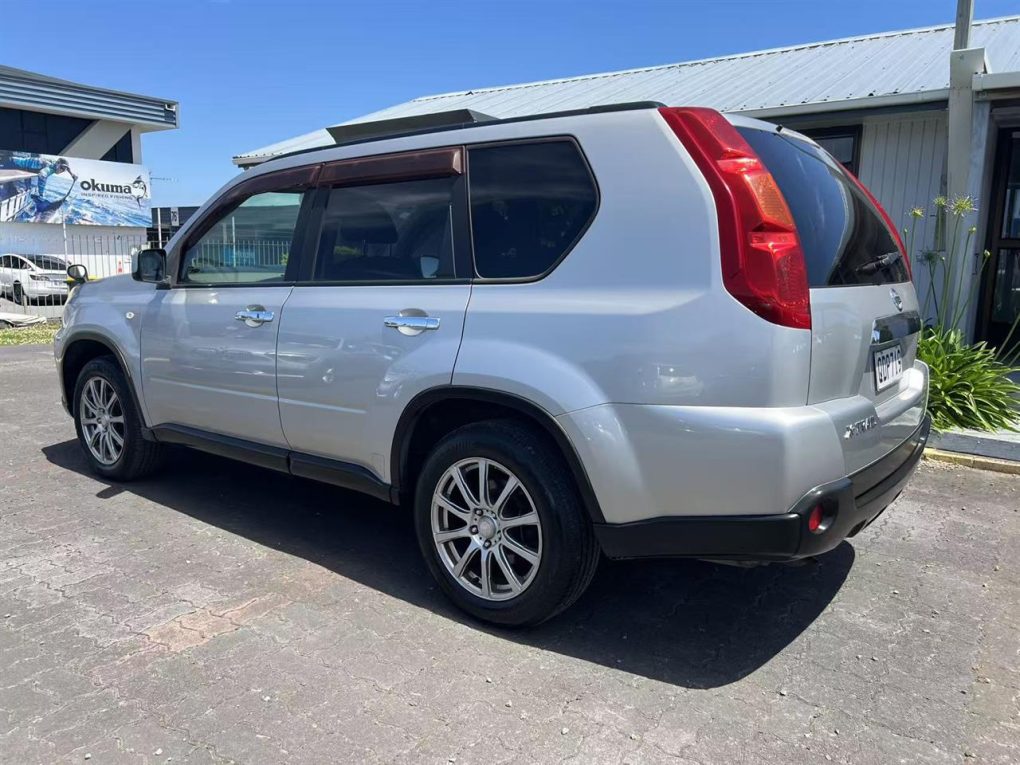 2009 NISSAN X-TRAIL