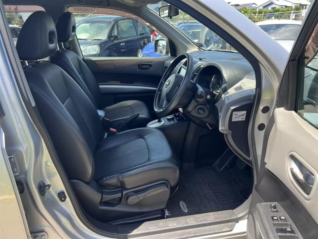 2009 NISSAN X-TRAIL