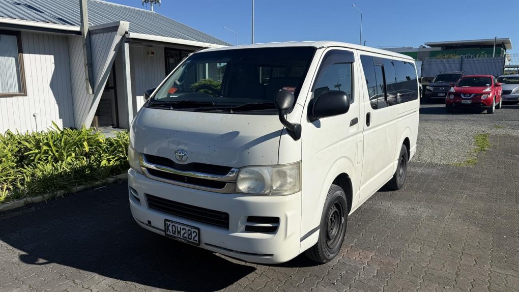 2009 TOYOTA HIACE “GOOD CONDITION”
