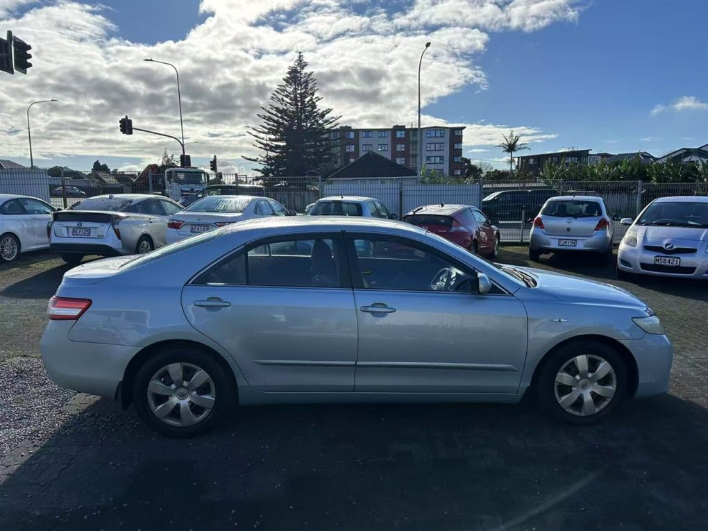 2011 TOYOTA CAMRY “Perfect Condition”