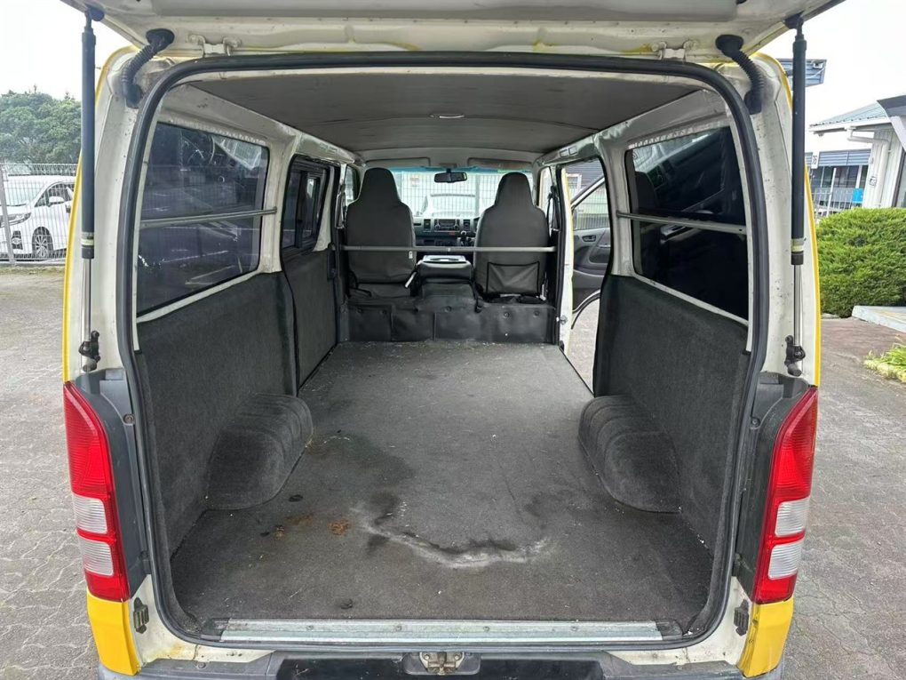 2014 TOYOTA HIACE “Great Conditions”