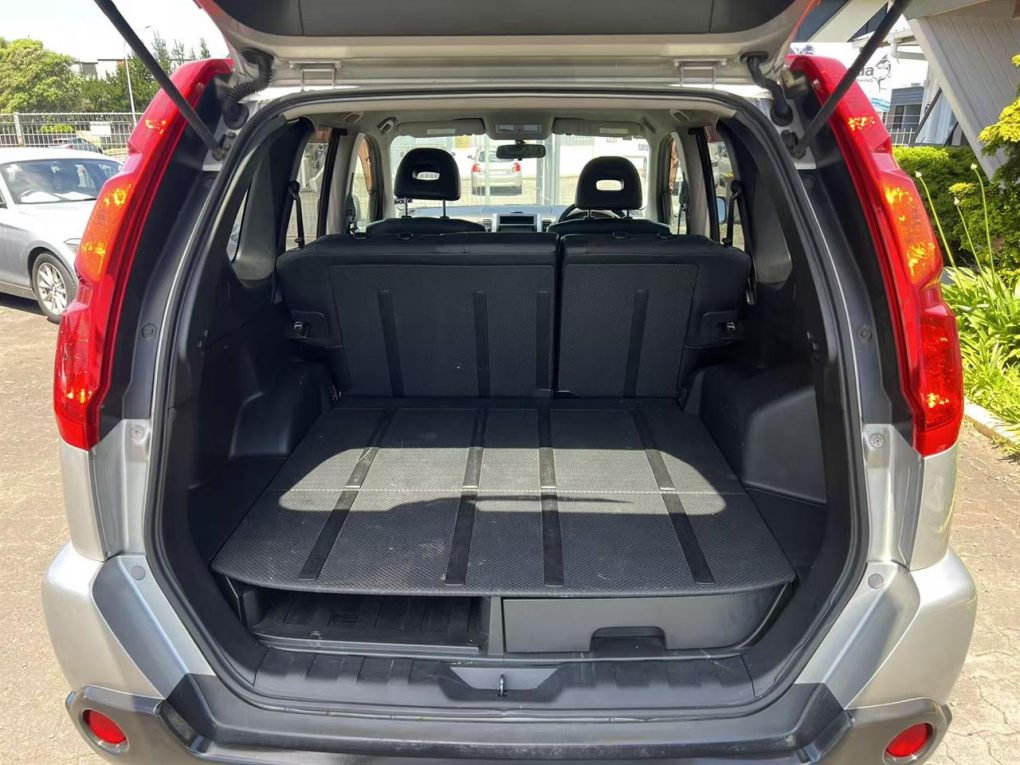 2009 NISSAN X-TRAIL