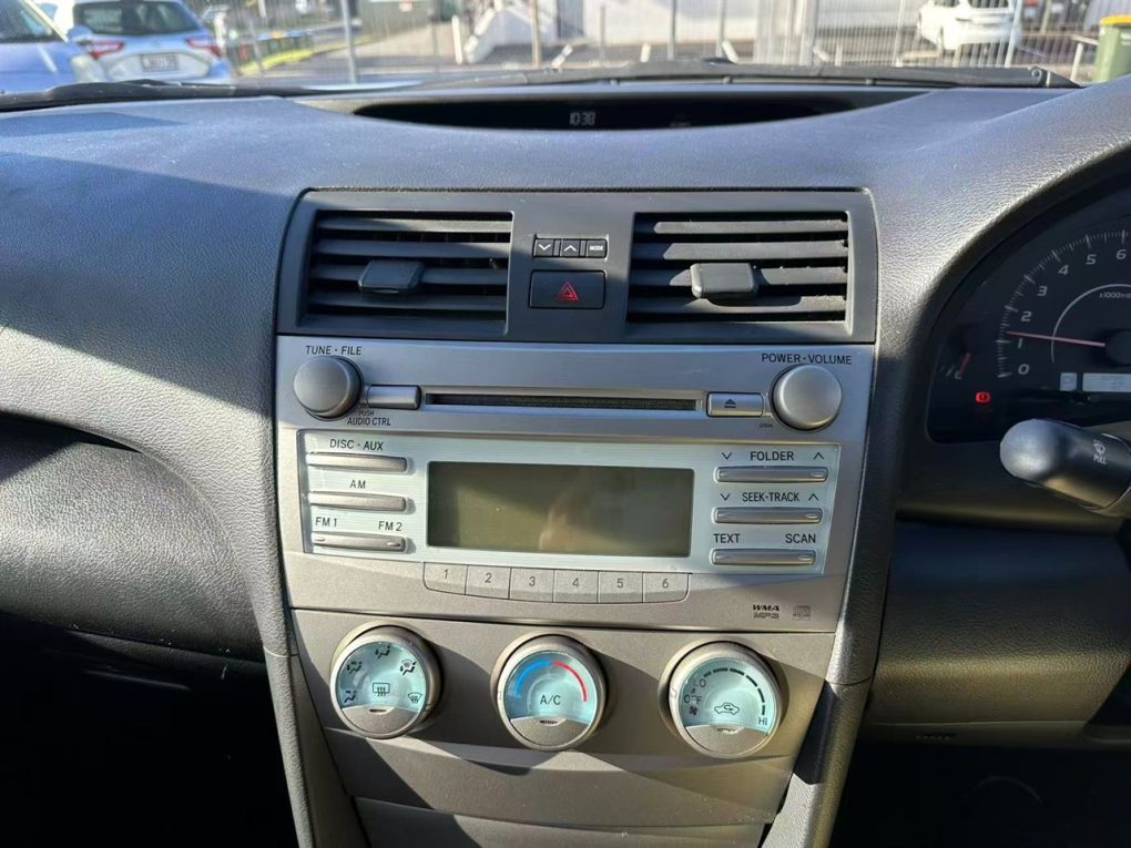 2011 TOYOTA CAMRY “Perfect Condition”