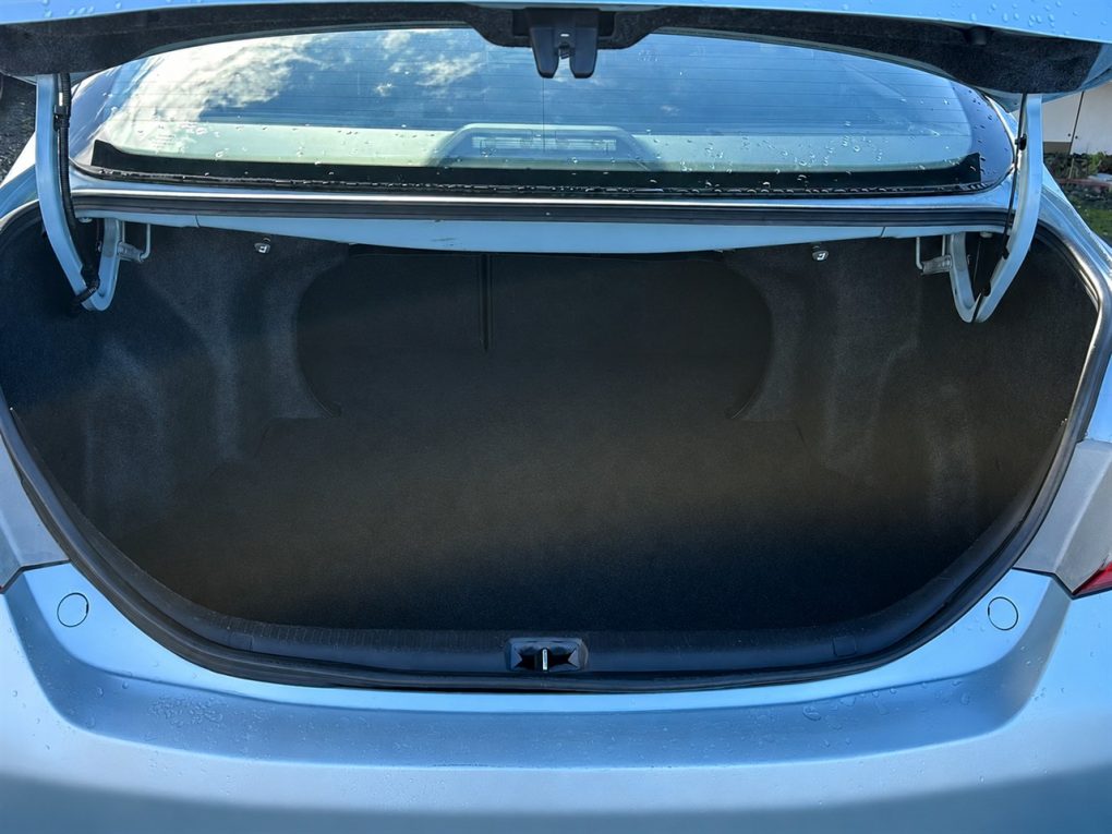 2011 TOYOTA CAMRY “Perfect Condition”