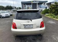 2003 TOYOTA IST