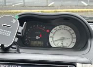 2003 TOYOTA IST