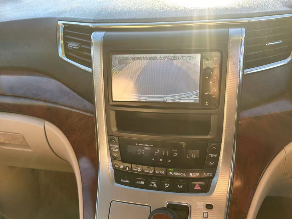 2010 TOYOTA ALPHARD “Perfect Condition”