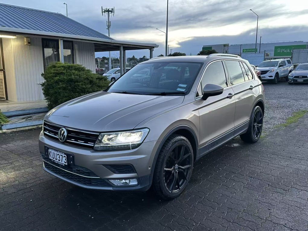 2017 Volkswagen Tiguan “Perfect Condition”