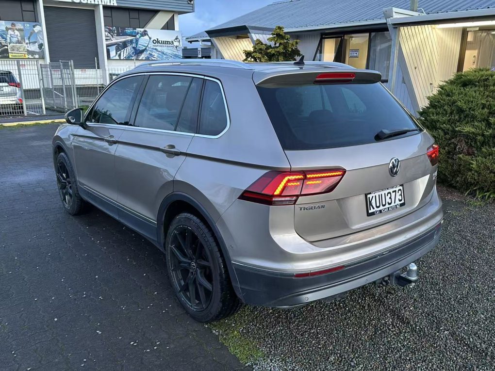 2017 Volkswagen Tiguan “Perfect Condition”