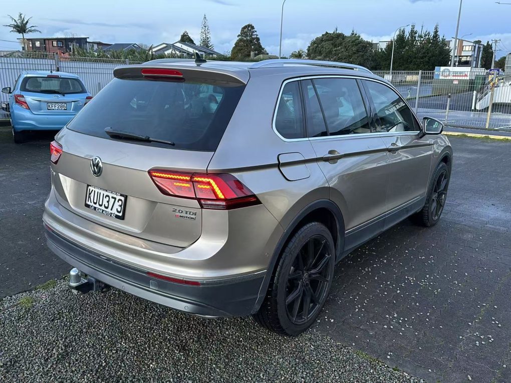 2017 Volkswagen Tiguan “Perfect Condition”