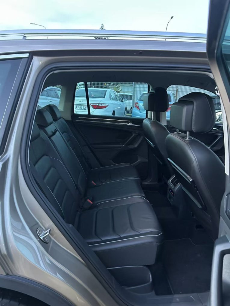 2017 Volkswagen Tiguan “Perfect Condition”