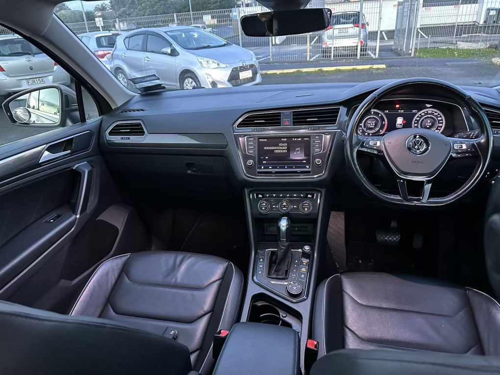 2017 Volkswagen Tiguan “Perfect Condition”