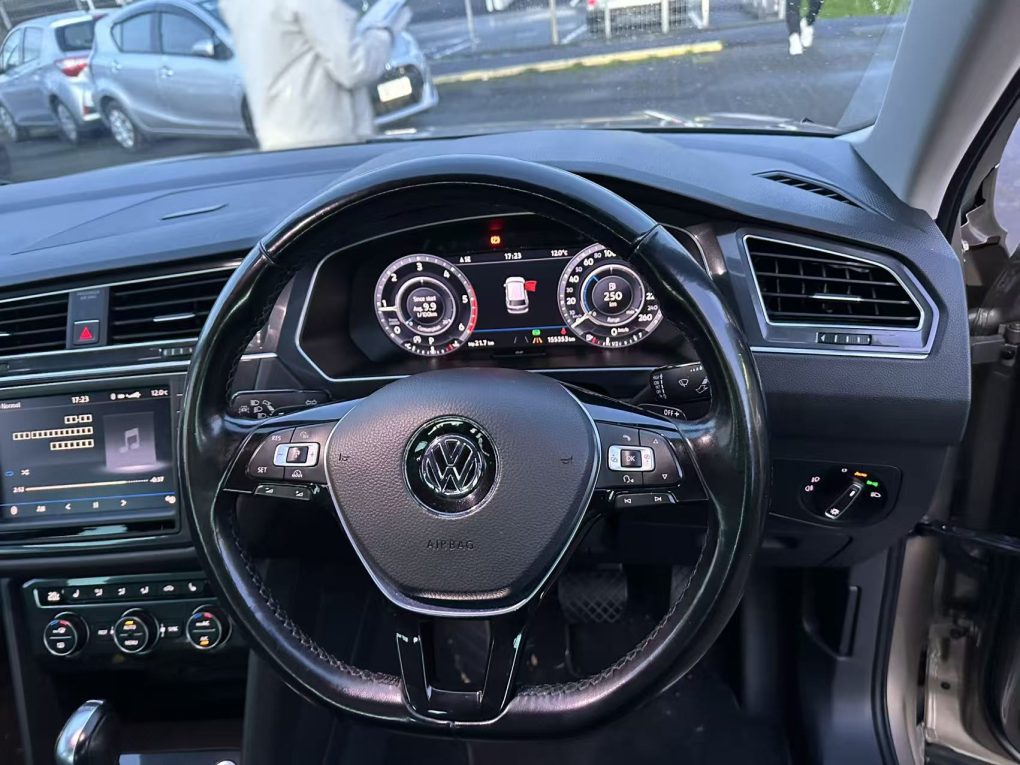 2017 Volkswagen Tiguan “Perfect Condition”