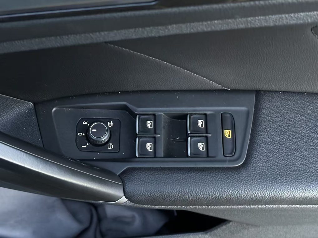 2017 Volkswagen Tiguan “Perfect Condition”
