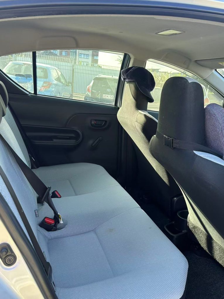 2015 TOYOTA AQUA “Perfect Condition”
