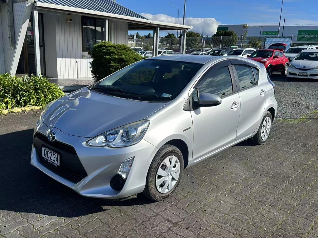 2015 TOYOTA AQUA “Perfect Condition”